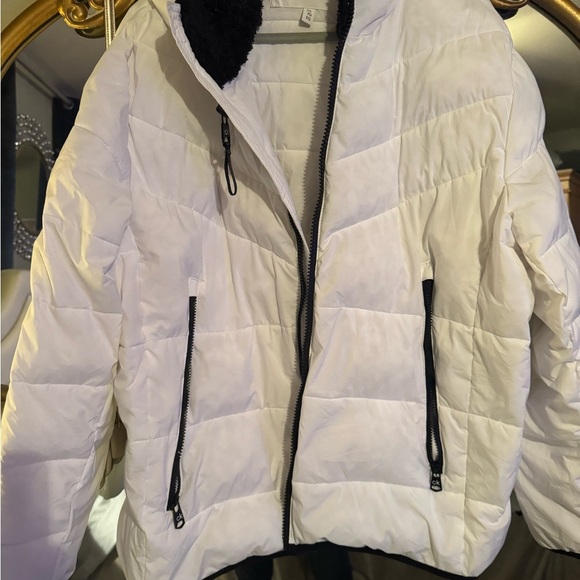 Men’s Calvin Klein winter coat xl - Picture 3 of 9